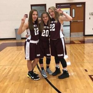 Meet your Posher, Maggie